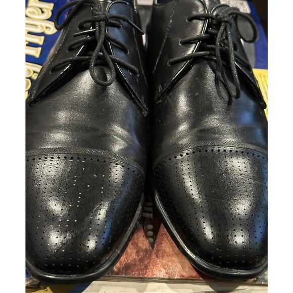 Steve Madden Black Leather Cap Toe Lace Up Dress Shoes size Men's 11M - Picture 2 of 3